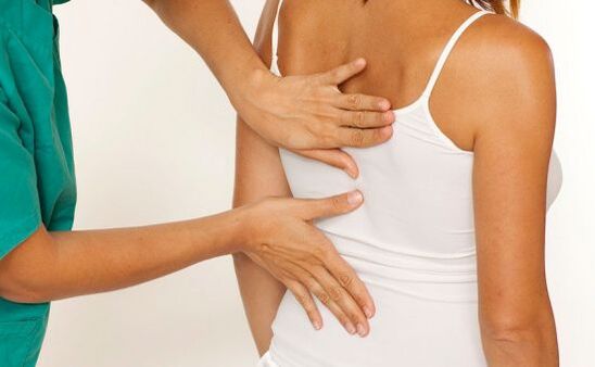 pregled kod liječnika za osteohondrozu prsnog koša